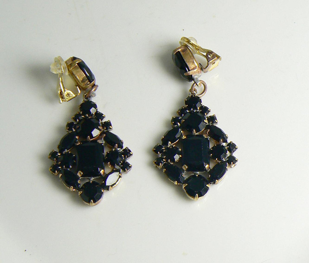 Black Glass Stone Clip Earrings - Vintage Lane Jewelry