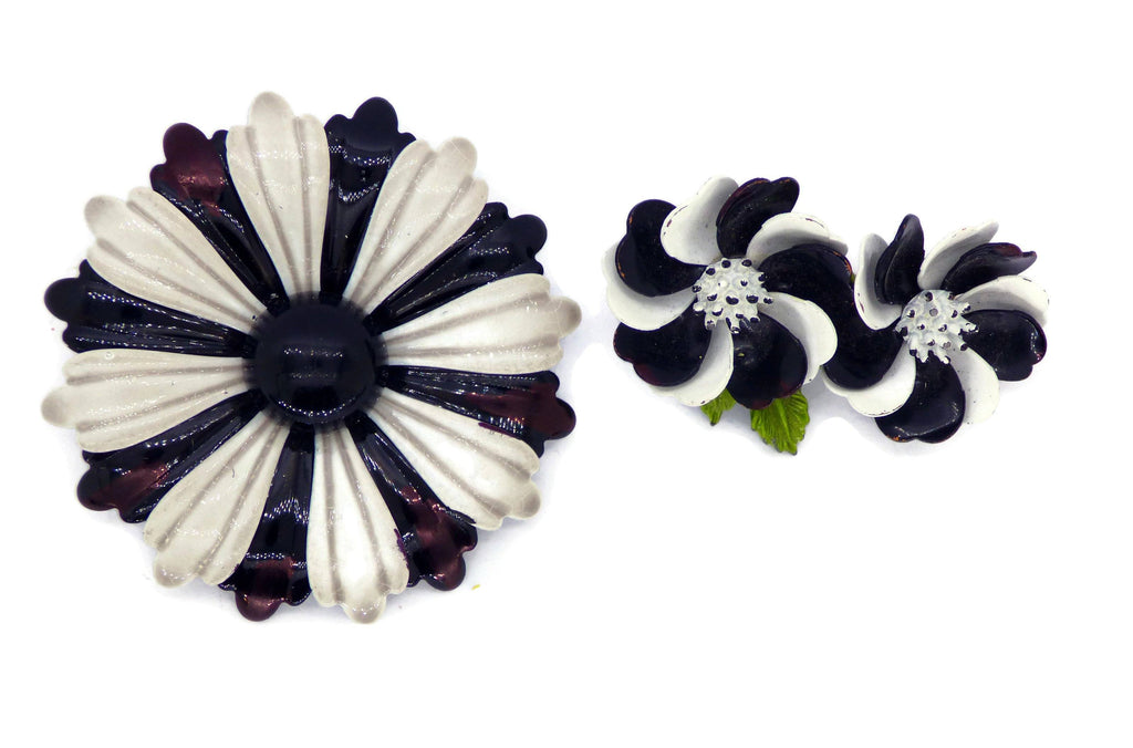 Shades of Gray Enamel Flower Lot, 5 pins, 1 Clip Earrings, Flower Brooches - Vintage Lane Jewelry