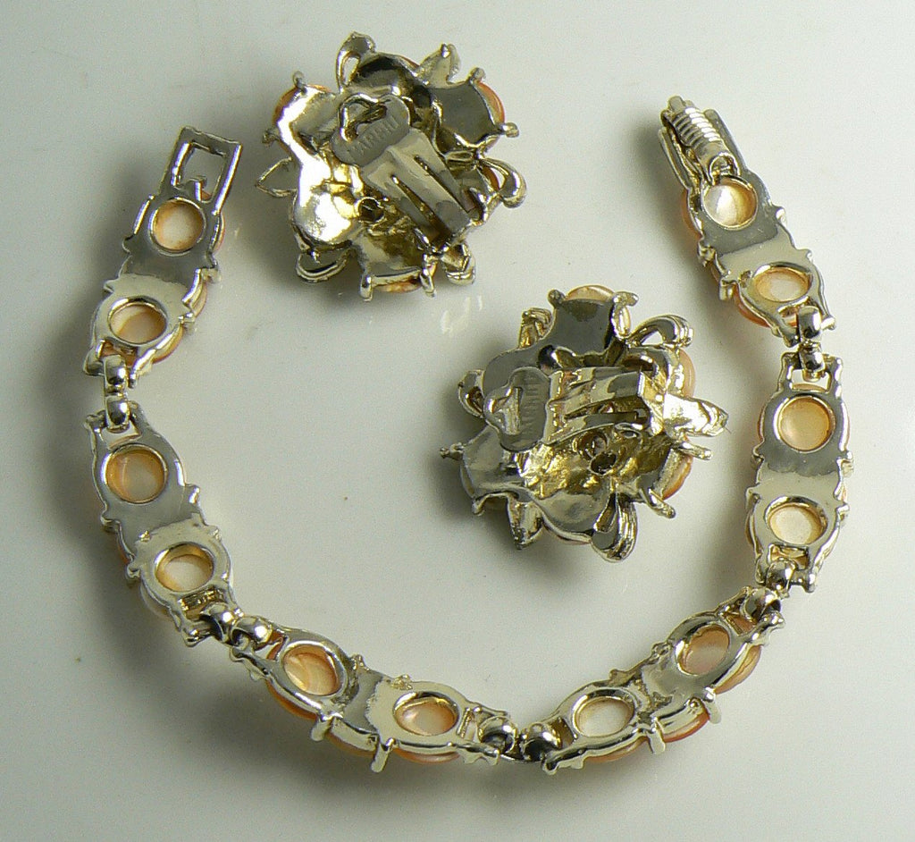Marhill Mother Of Pearl Bracelet And Earrings Peachy Pink Color - Vintage Lane Jewelry